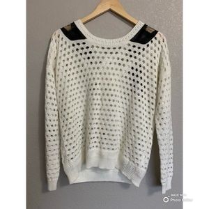 Unique Winter White Sweater Size Small / Medium Open Knit Cotton Blend NWT